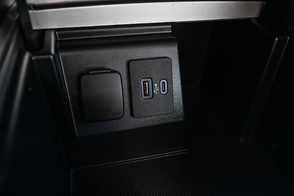 Used 2020 Ford Explorer - photo 37
