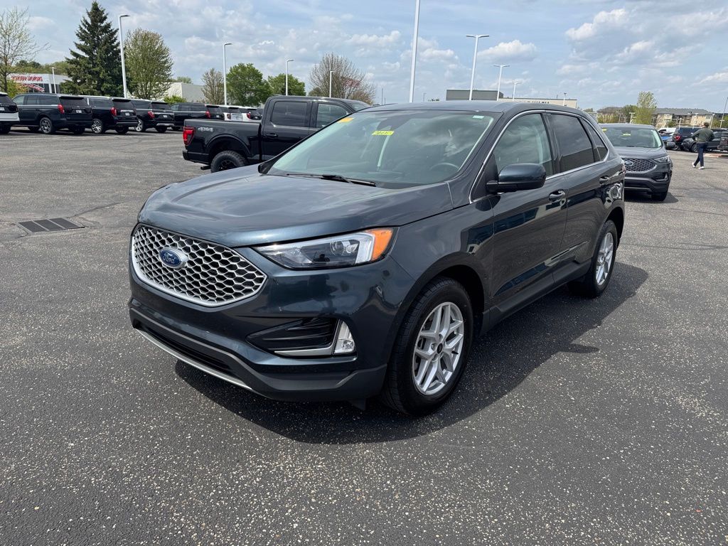 Used 2024 Ford Edge - photo 7