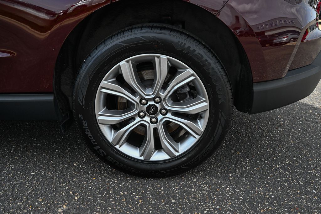 Used 2024 Ford Edge - photo 13
