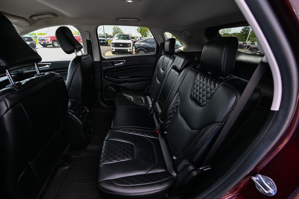 Used 2024 Ford Edge - photo 22