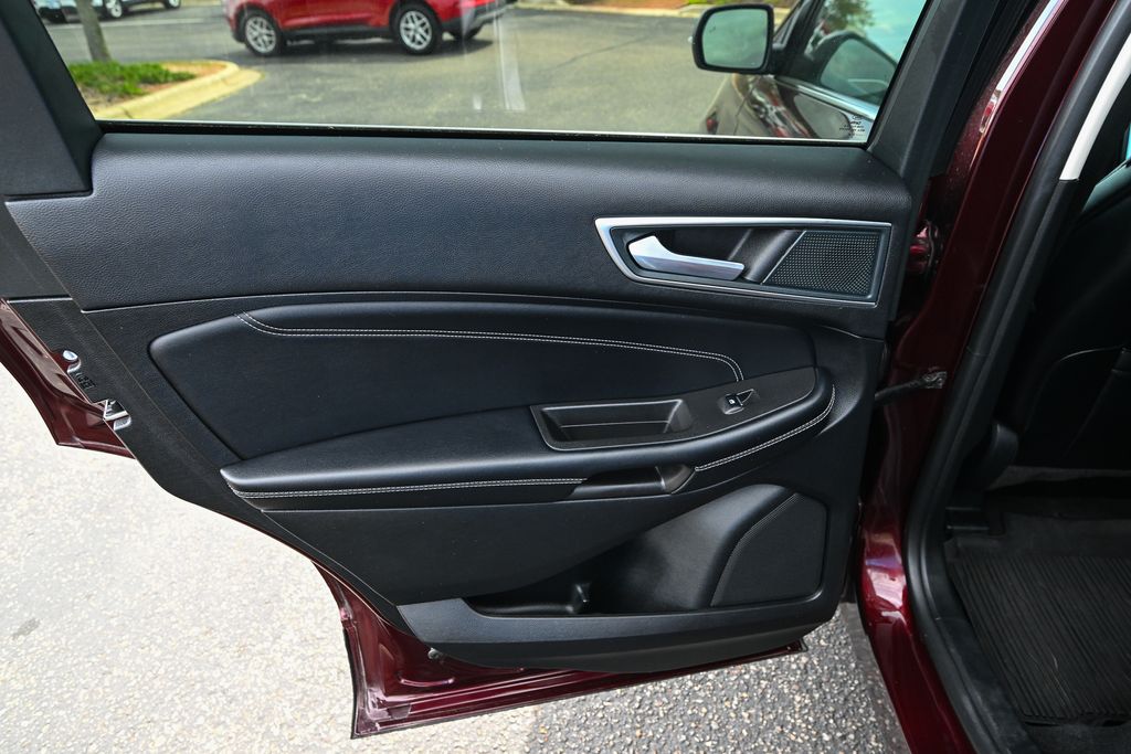 Used 2024 Ford Edge - photo 23