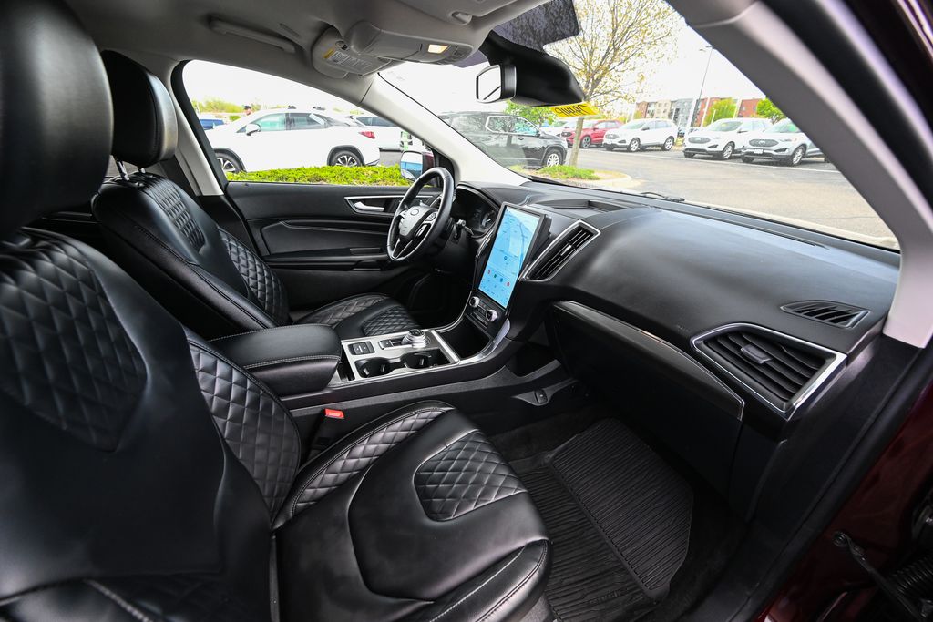 Used 2024 Ford Edge - photo 24