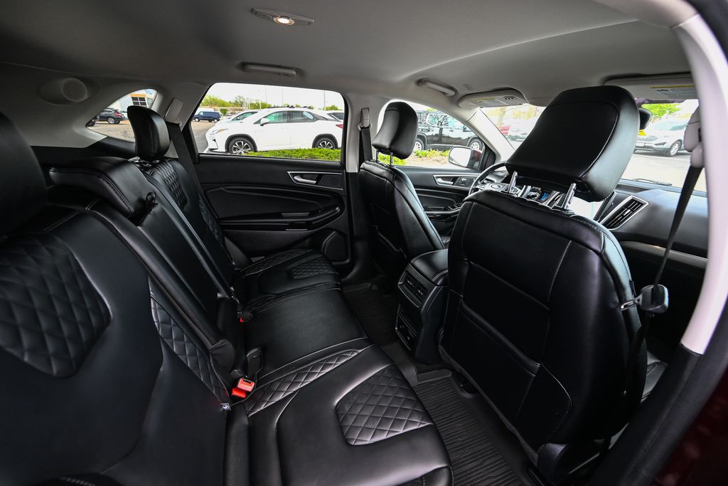 Used 2024 Ford Edge - photo 27
