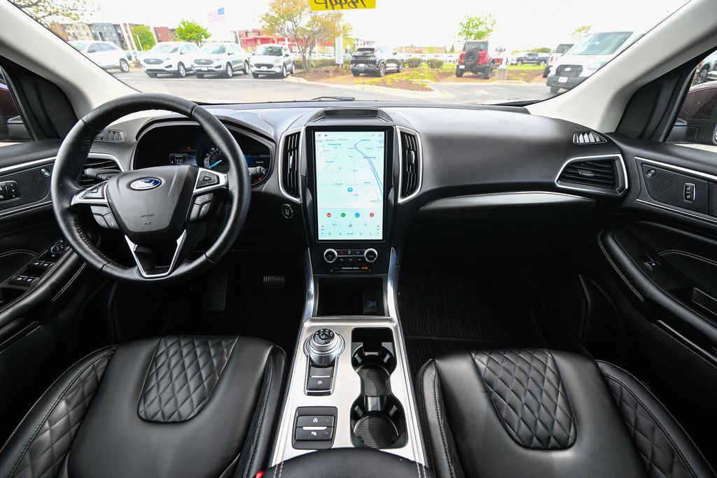Used 2024 Ford Edge - photo 30