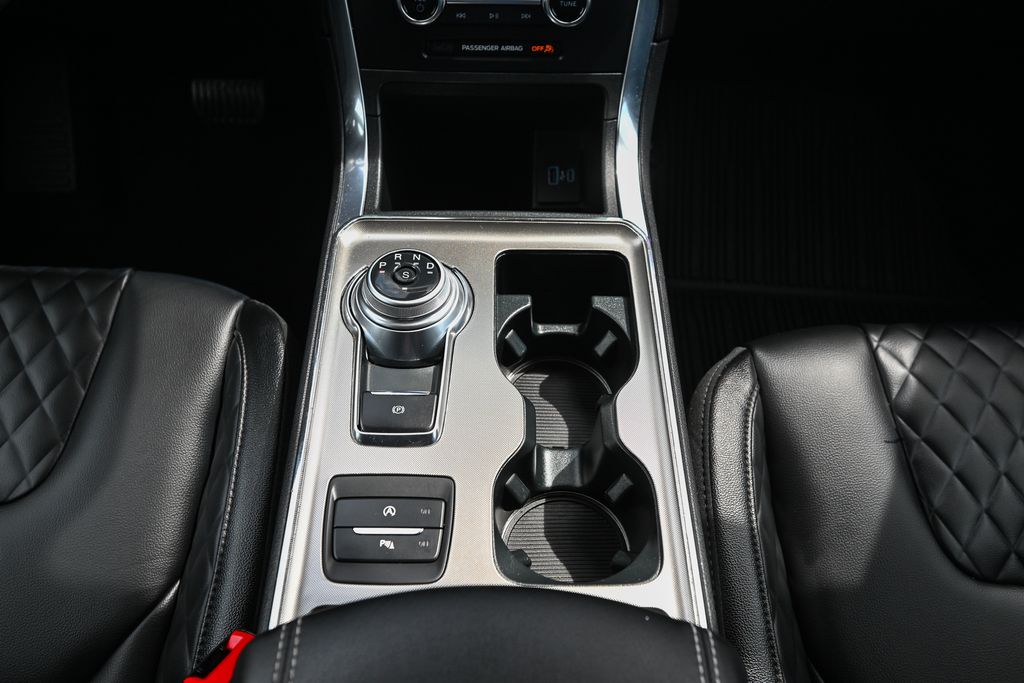 Used 2024 Ford Edge - photo 34