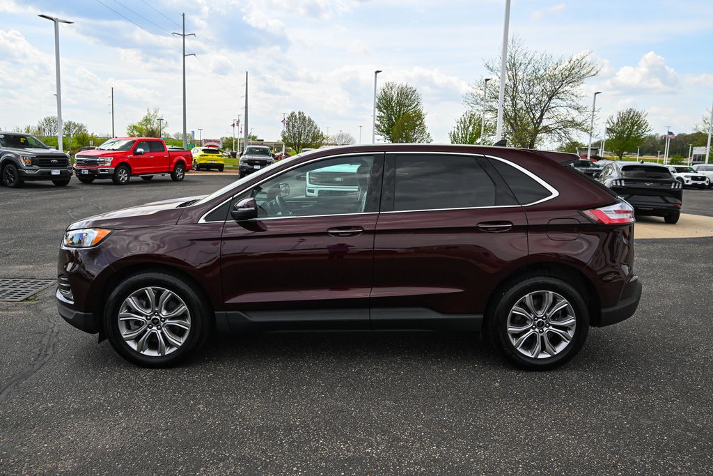 Used 2024 Ford Edge - photo 8