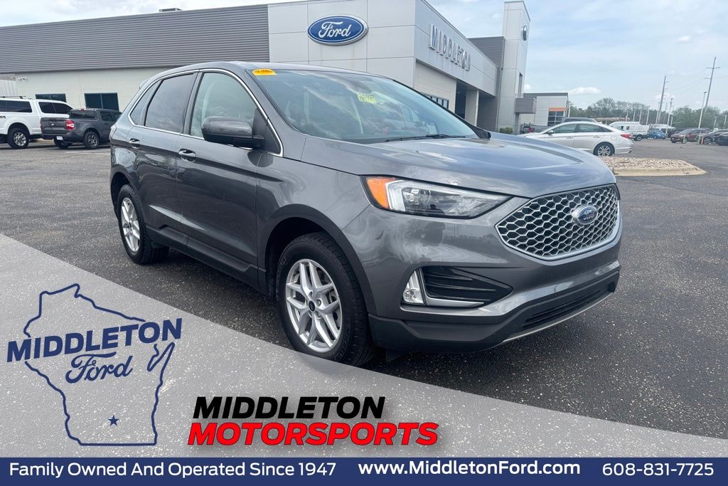 Used 2024 Ford Edge - photo 1