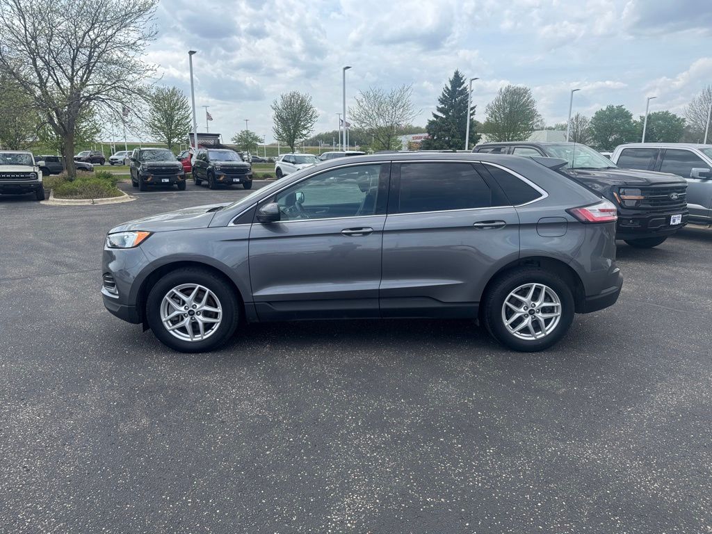 Used 2024 Ford Edge - photo 8