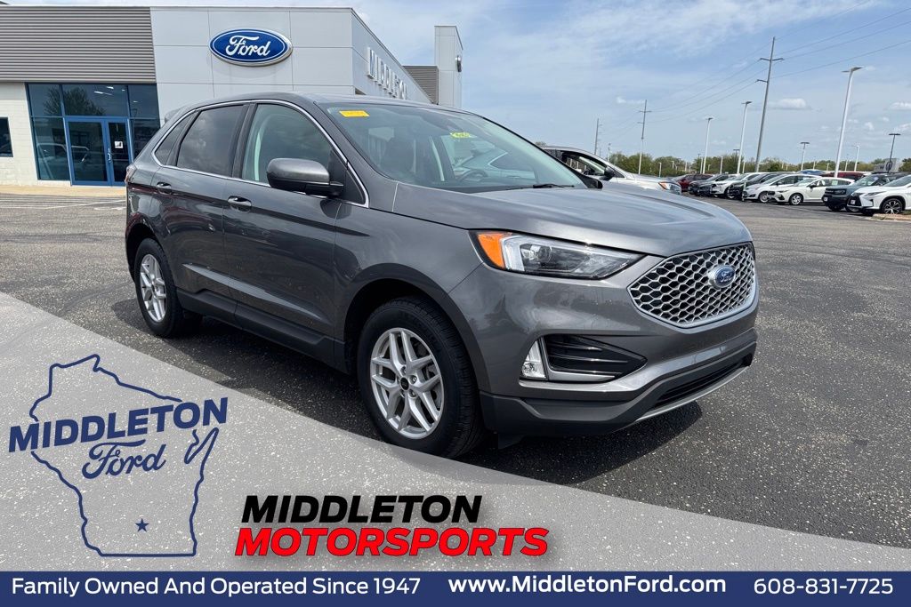 Used 2024 Ford Edge - photo 1