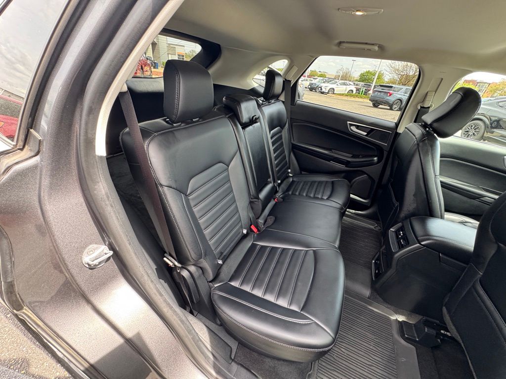 Used 2024 Ford Edge - photo 16