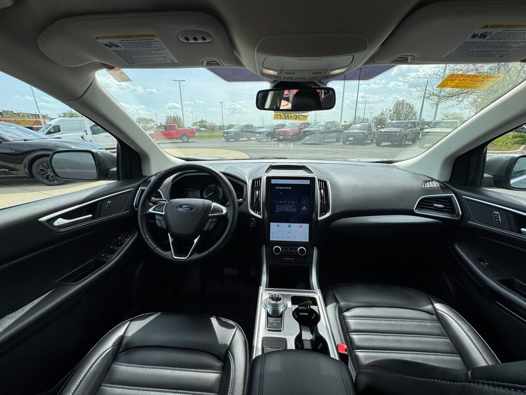 Used 2024 Ford Edge - photo 19