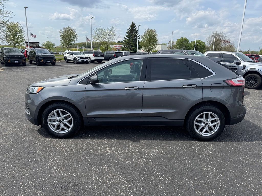 Used 2024 Ford Edge - photo 8