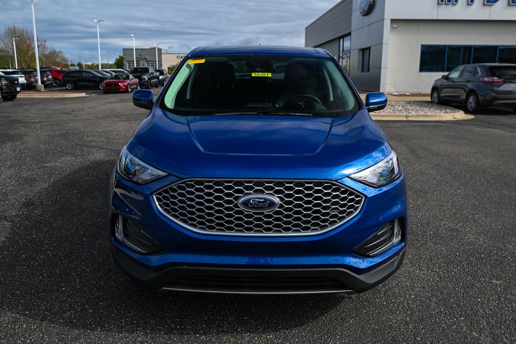 Used 2024 Ford Edge - photo 11