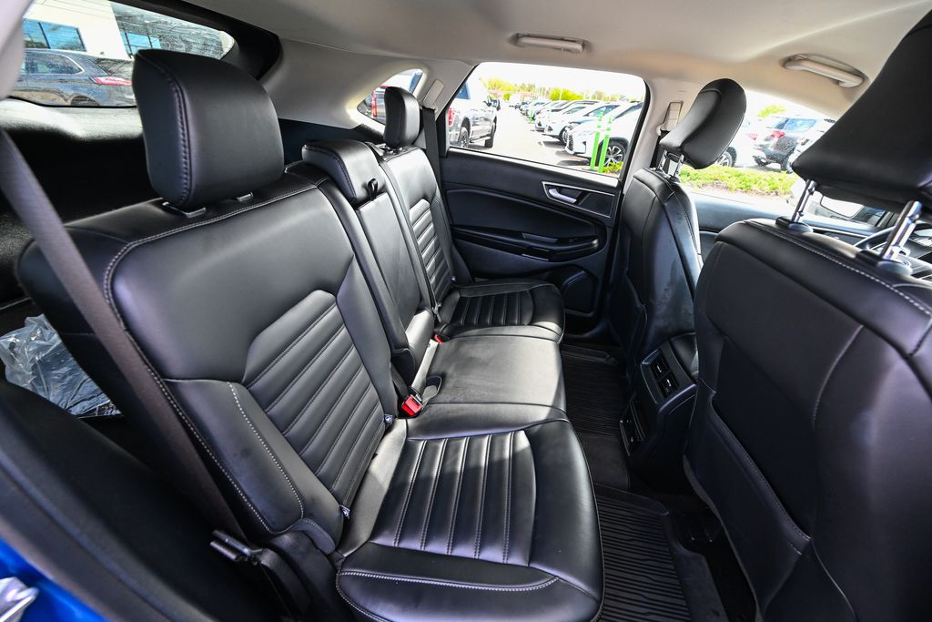 Used 2024 Ford Edge - photo 30