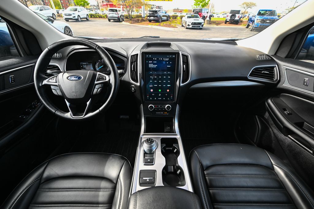 Used 2024 Ford Edge - photo 32