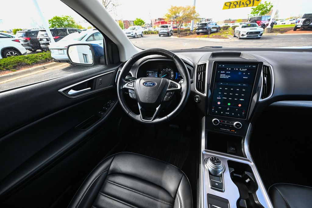 Used 2024 Ford Edge - photo 34