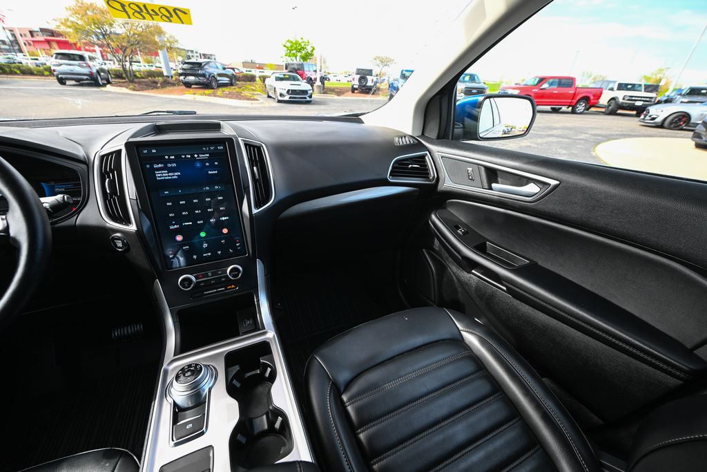 Used 2024 Ford Edge - photo 35