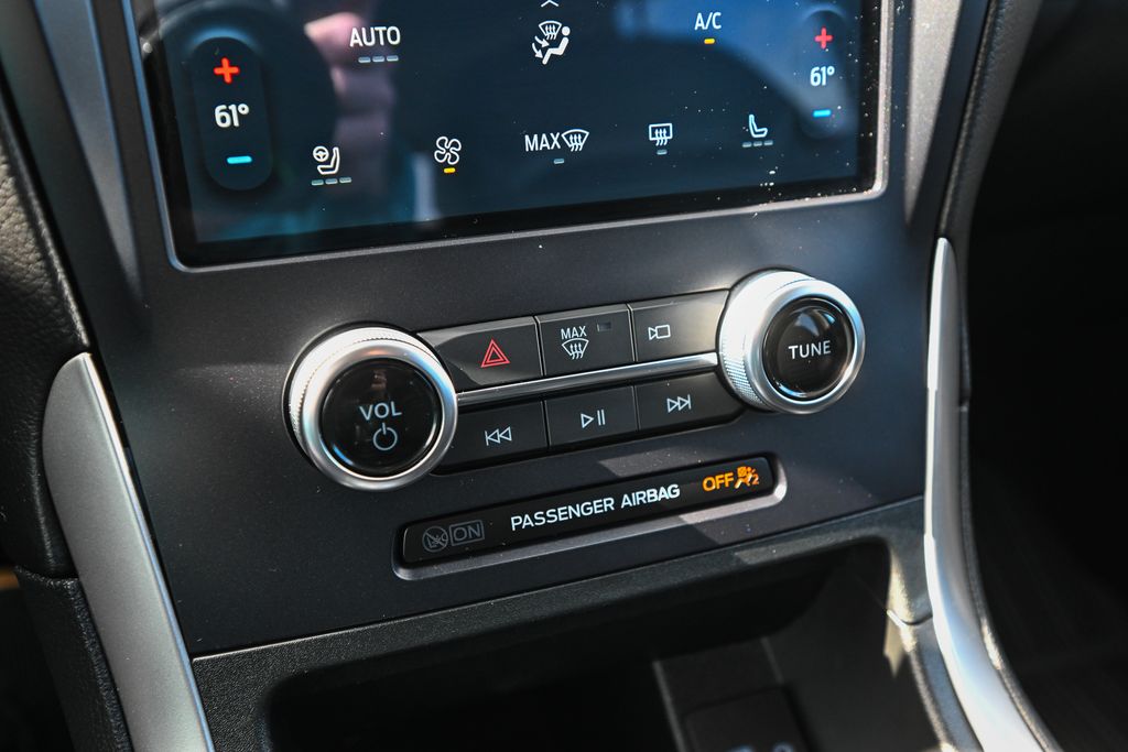 Used 2024 Ford Edge - photo 38