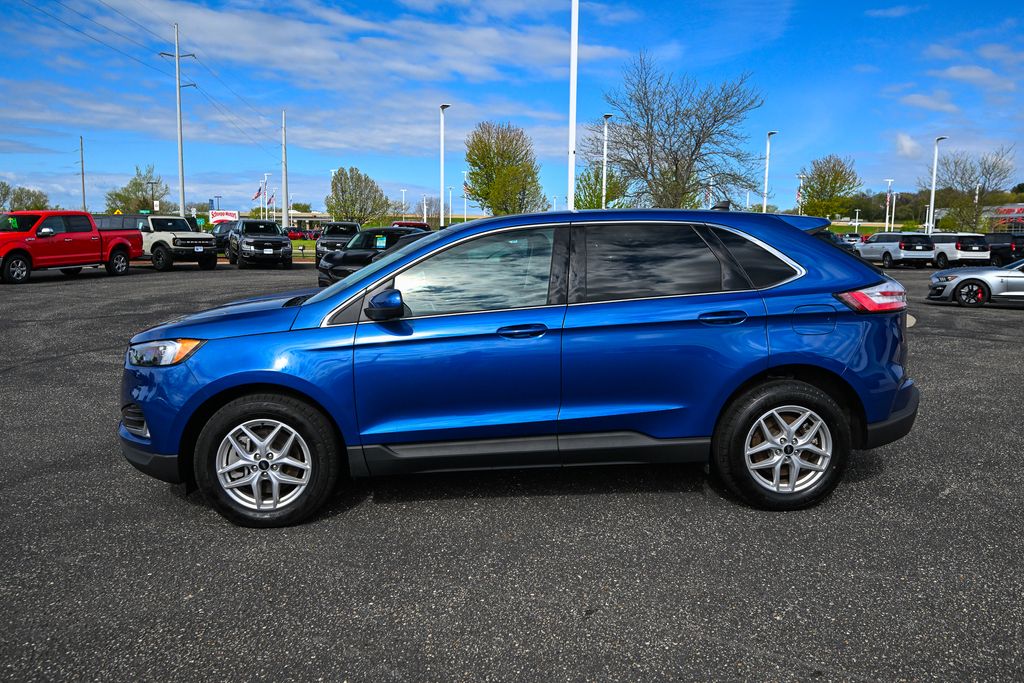 Used 2024 Ford Edge - photo 9