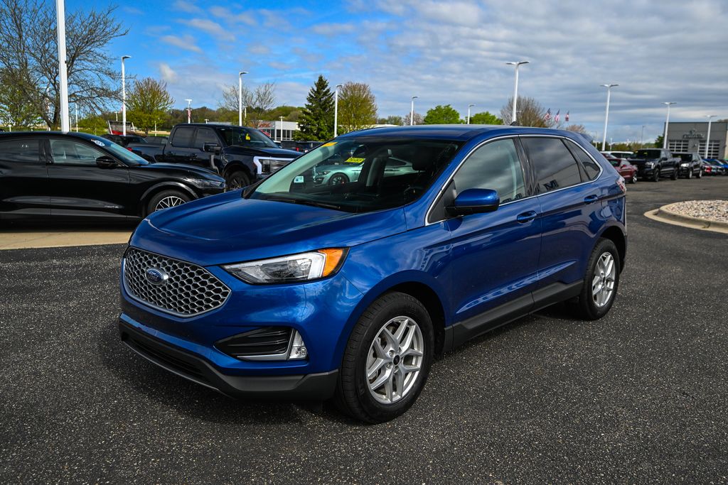 Used 2024 Ford Edge - photo 10