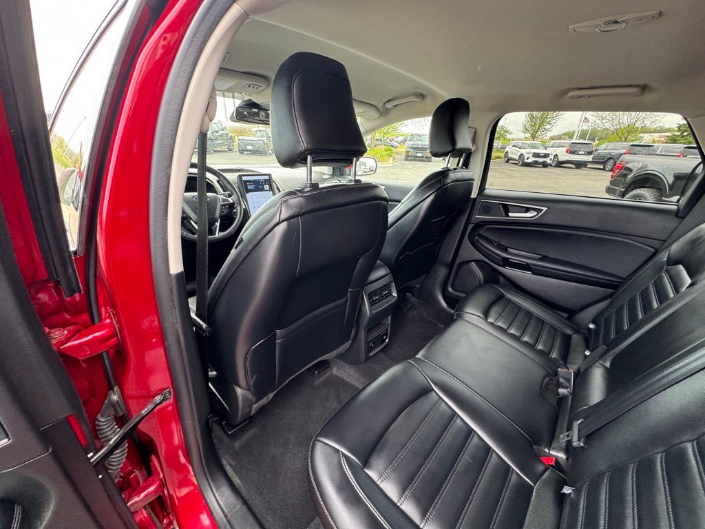 Used 2024 Ford Edge - photo 10