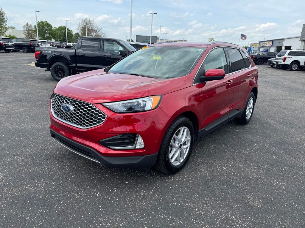 Used 2024 Ford Edge - photo 9