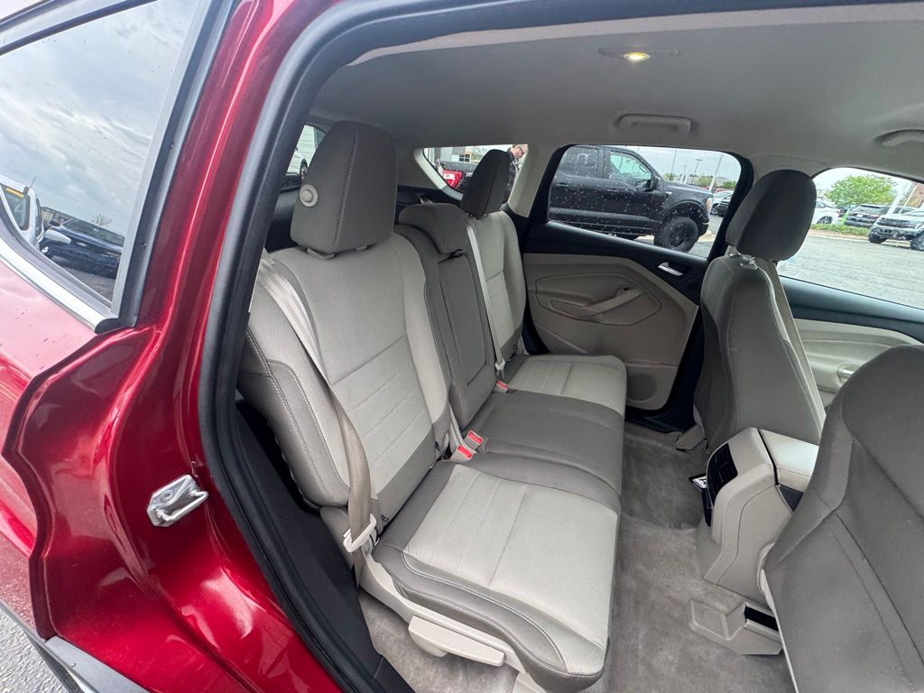 Used 2016 Ford Escape - photo 16