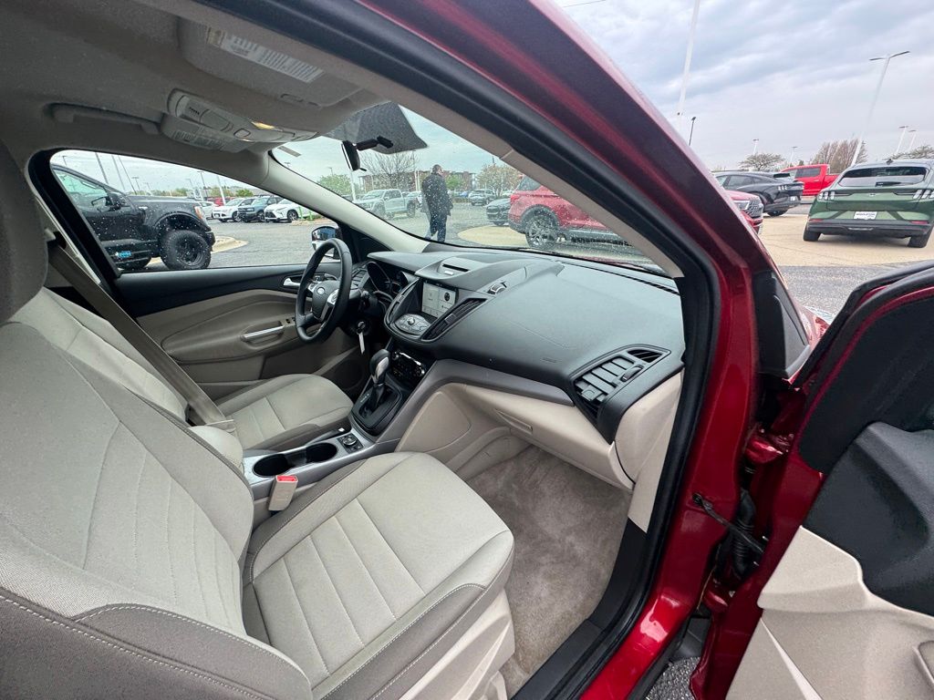 Used 2016 Ford Escape - photo 21