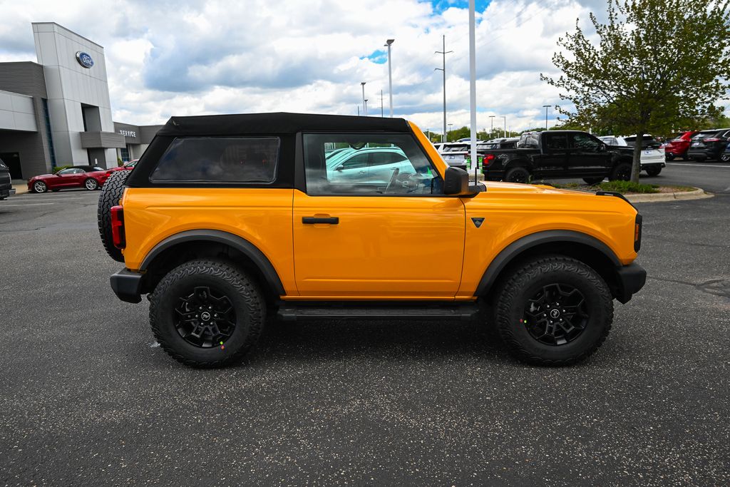 Used 2022 Ford Bronco - photo 3