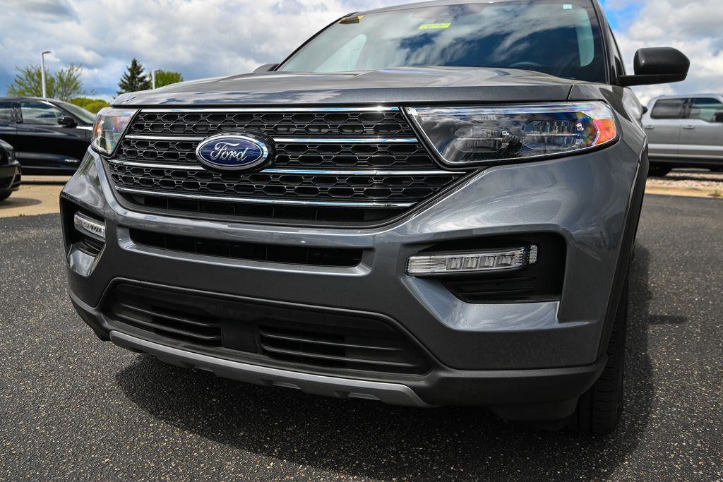Used 2024 Ford Explorer - photo 13