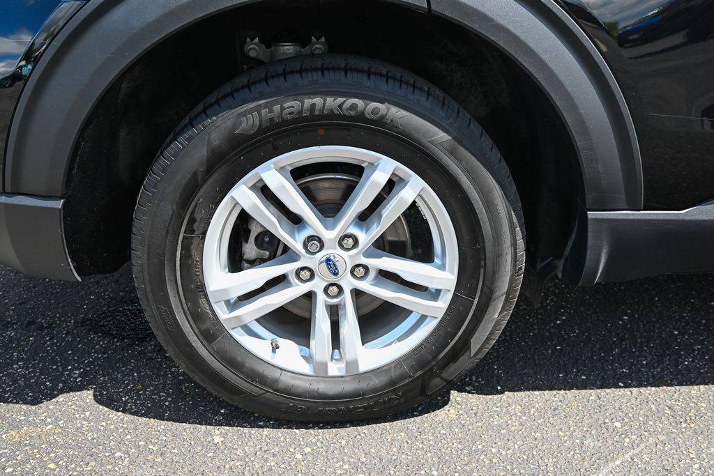 Used 2024 Ford Explorer - photo 16