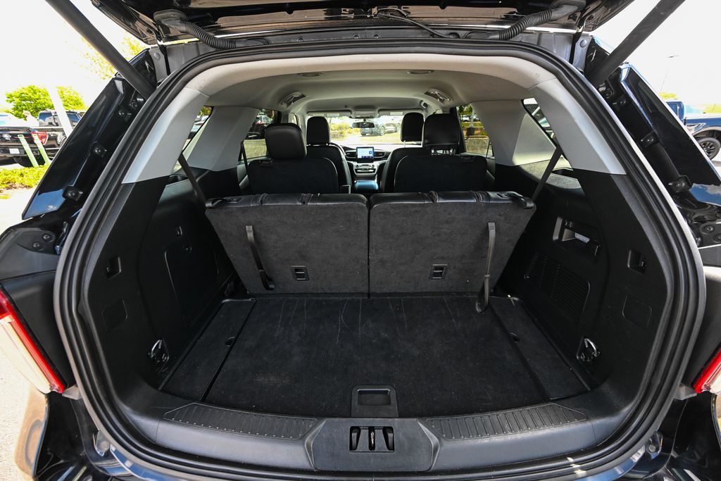Used 2024 Ford Explorer - photo 18