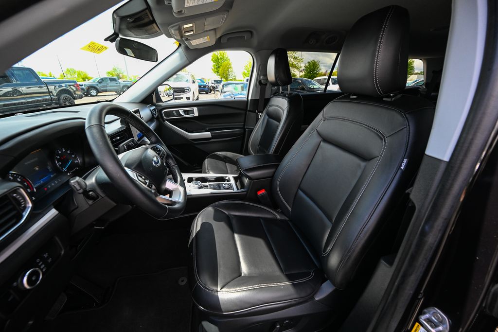 Used 2024 Ford Explorer - photo 21
