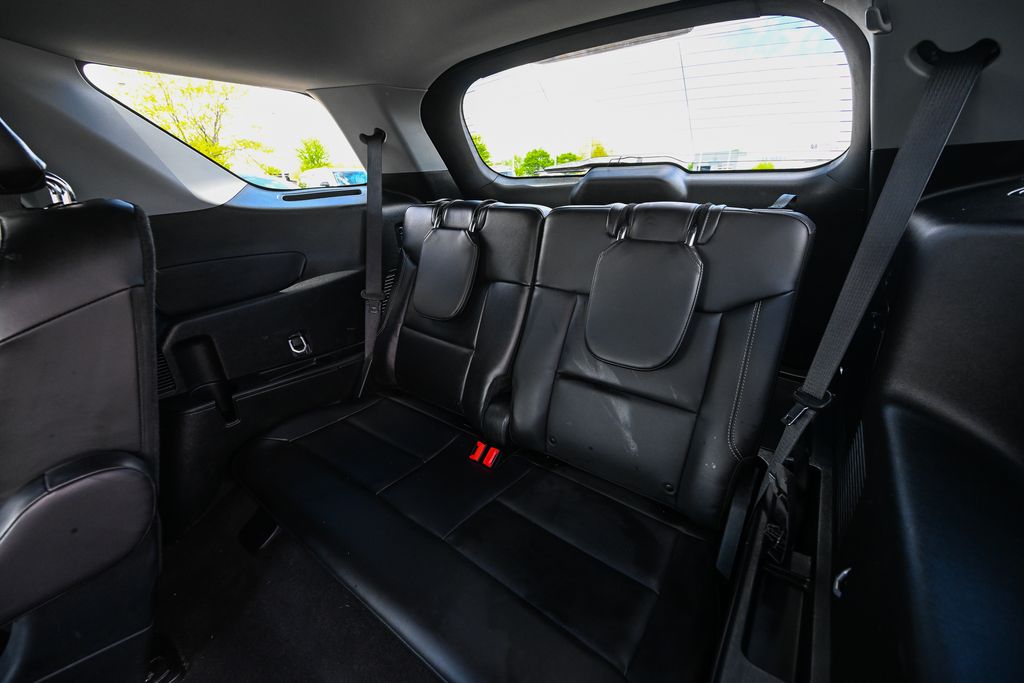 Used 2024 Ford Explorer - photo 23