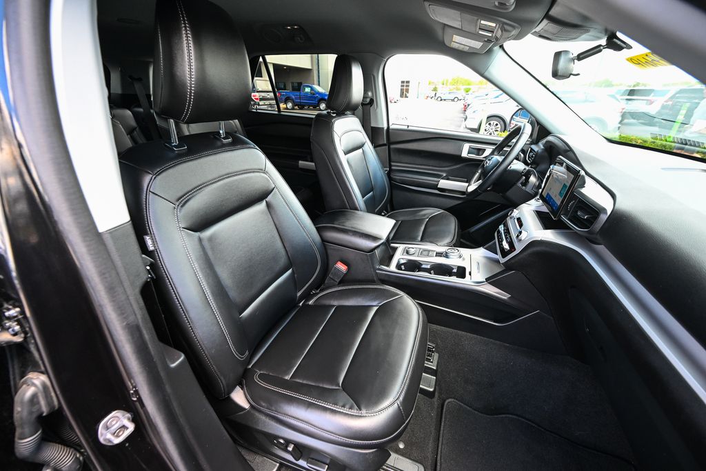 Used 2024 Ford Explorer - photo 28