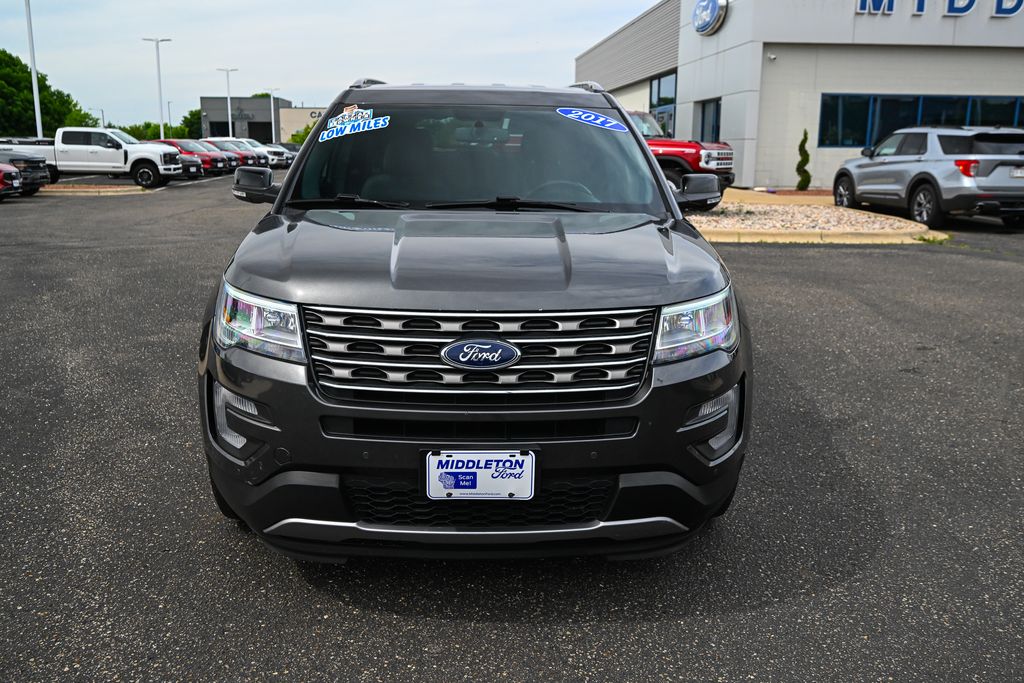 Used 2017 Ford Explorer - photo 11