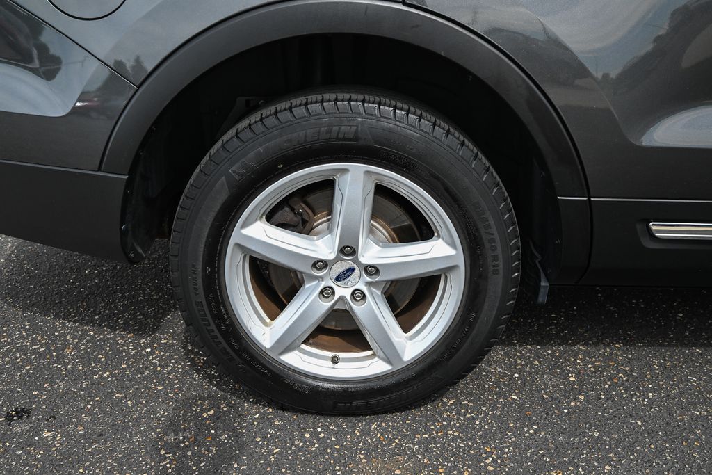 Used 2017 Ford Explorer - photo 15