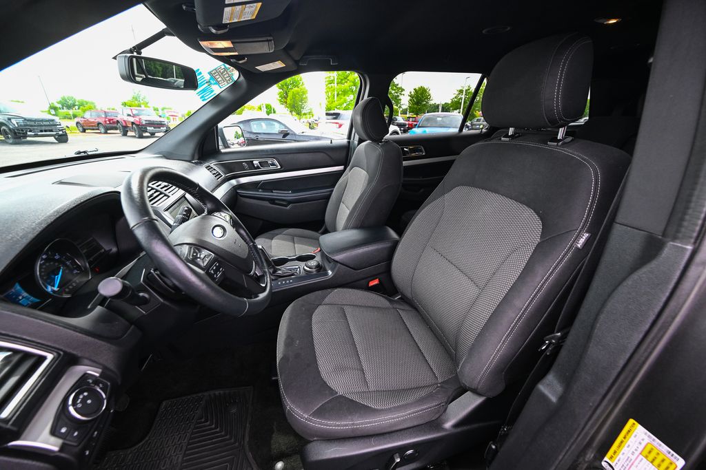 Used 2017 Ford Explorer - photo 20