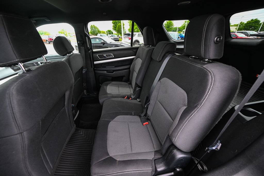 Used 2017 Ford Explorer - photo 23