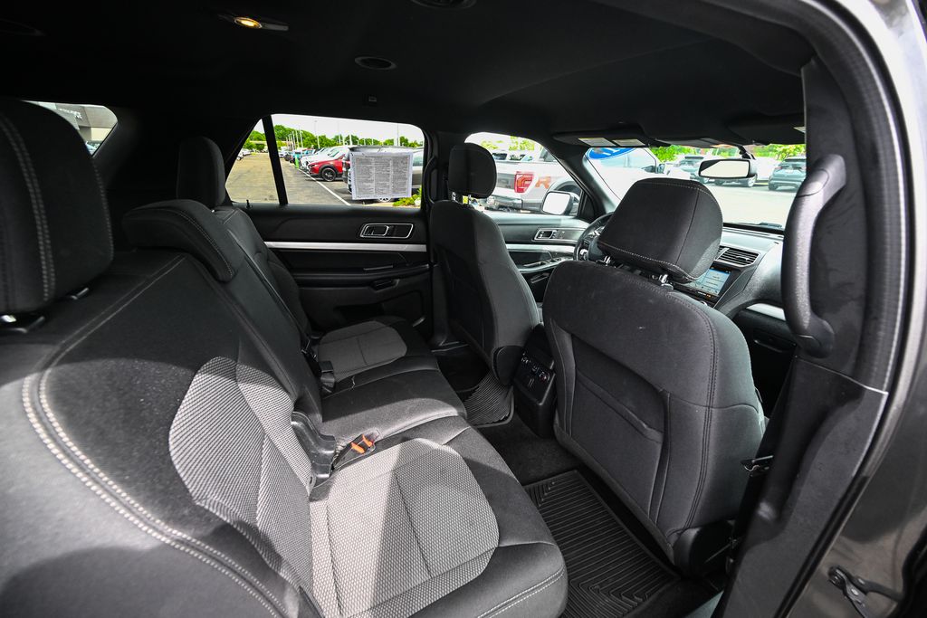 Used 2017 Ford Explorer - photo 28