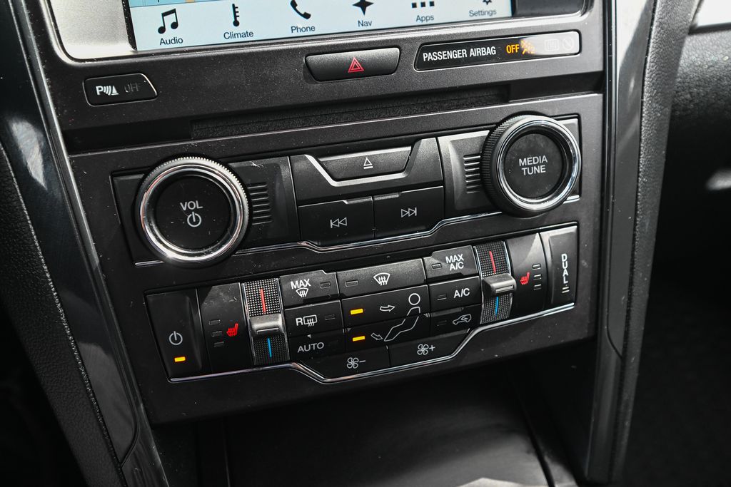 Used 2017 Ford Explorer - photo 37