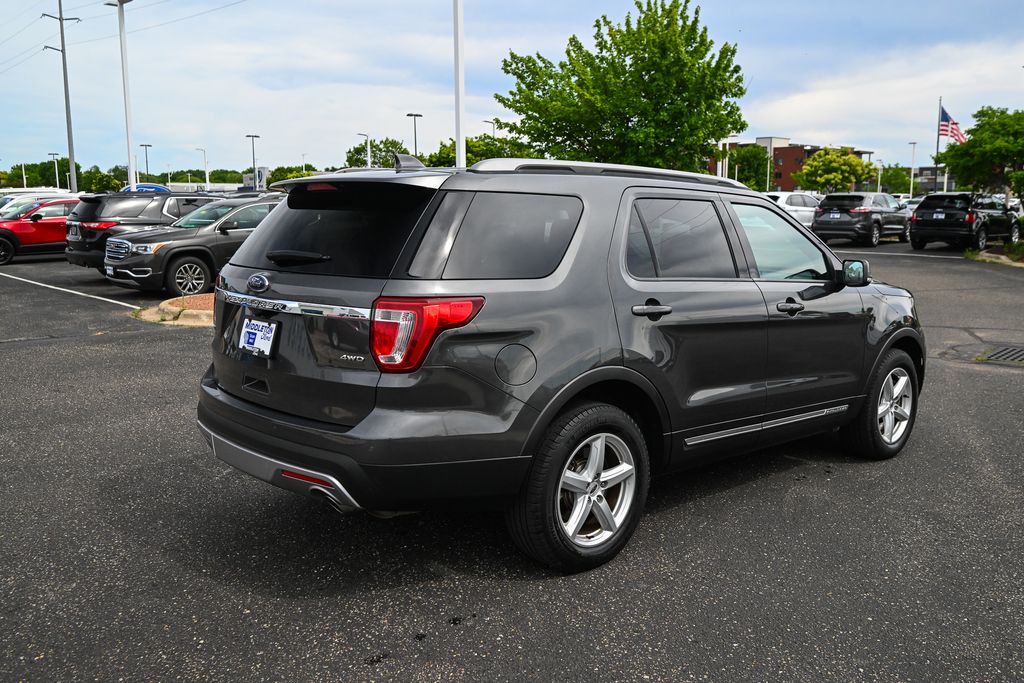 Used 2017 Ford Explorer - photo 6