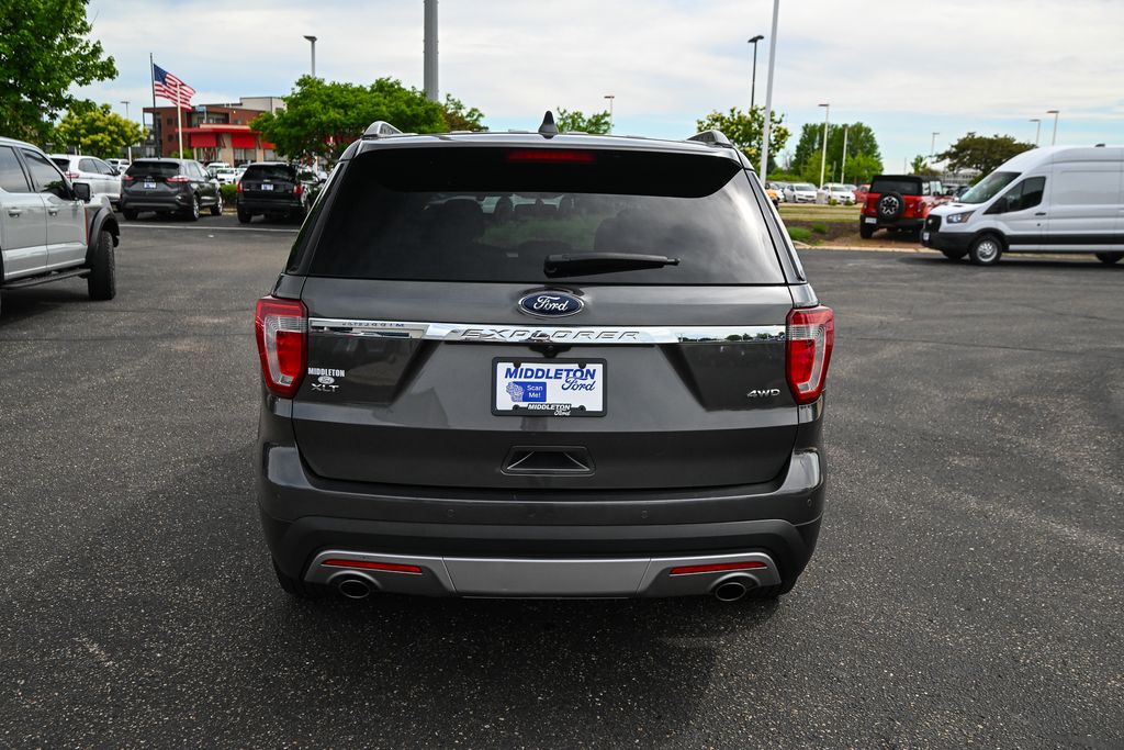 Used 2017 Ford Explorer - photo 7