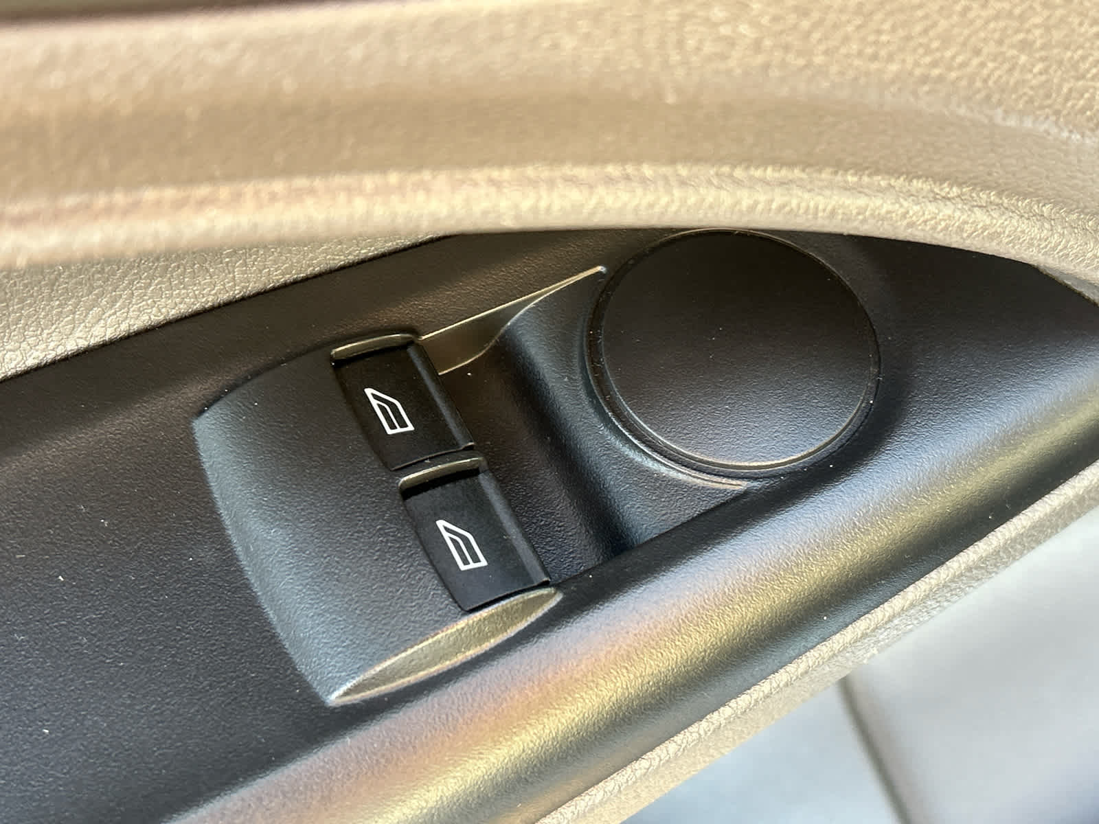 Used 2020 Ford Transit Connect - photo 16