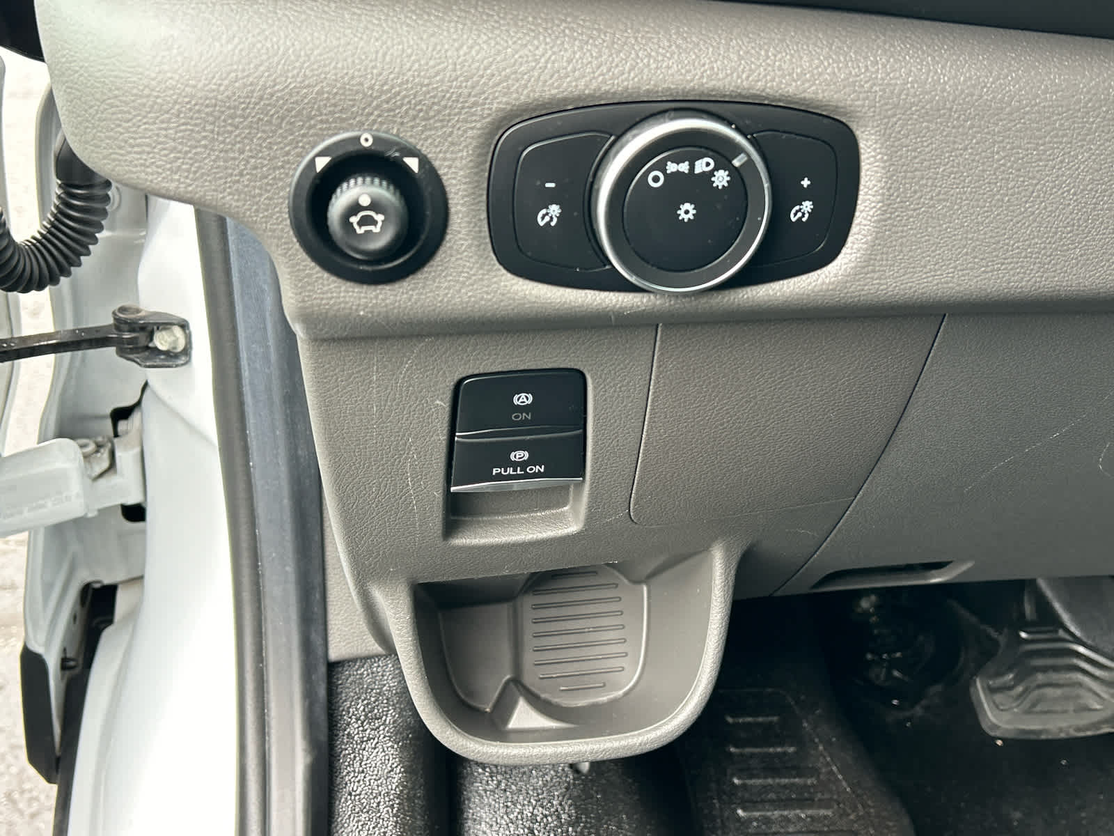 Used 2023 Ford Transit 250 - photo 24