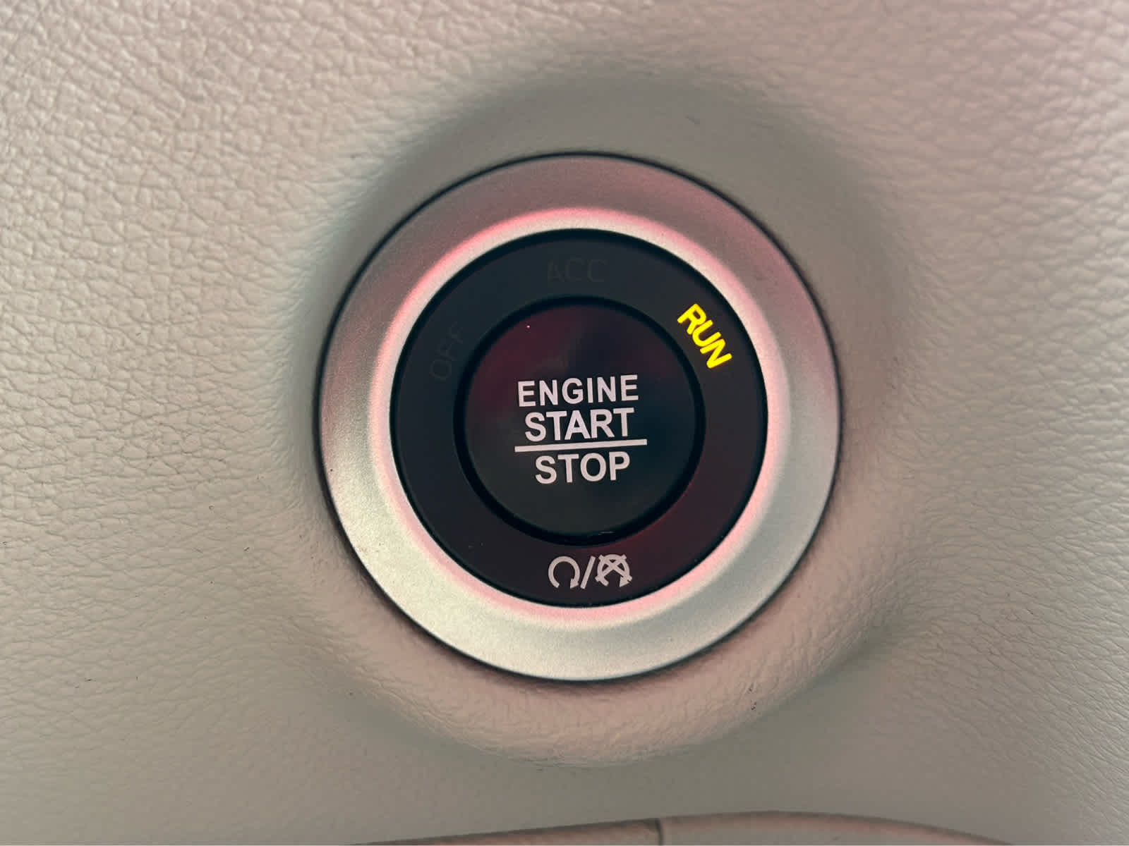 Used 2018 Chrysler Pacifica - photo 33
