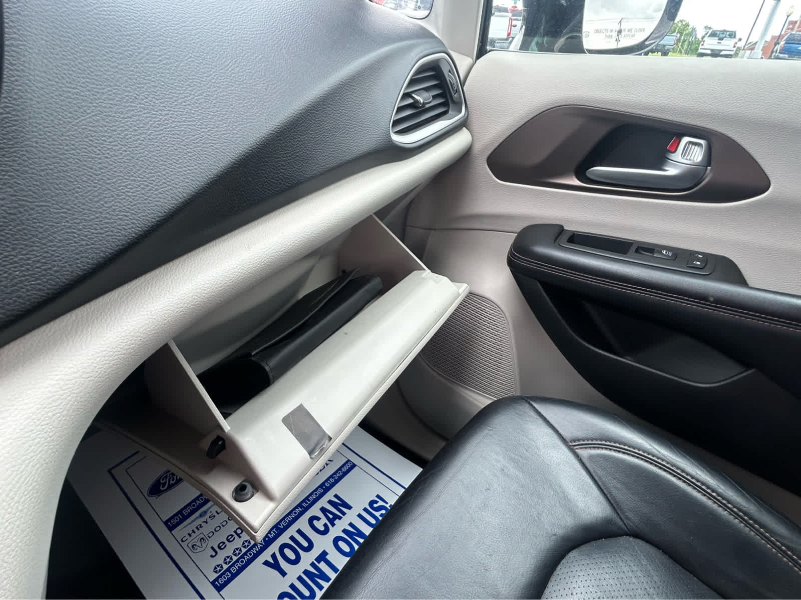 Used 2018 Chrysler Pacifica - photo 55