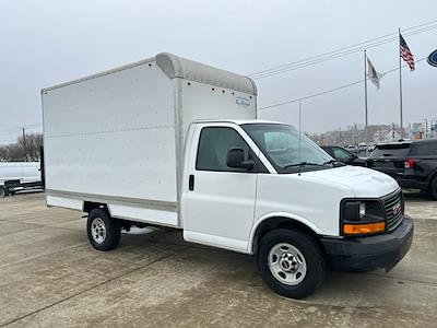Used 2015 GMC Savana 3500 Cutaway for sale #F401A - photo 2