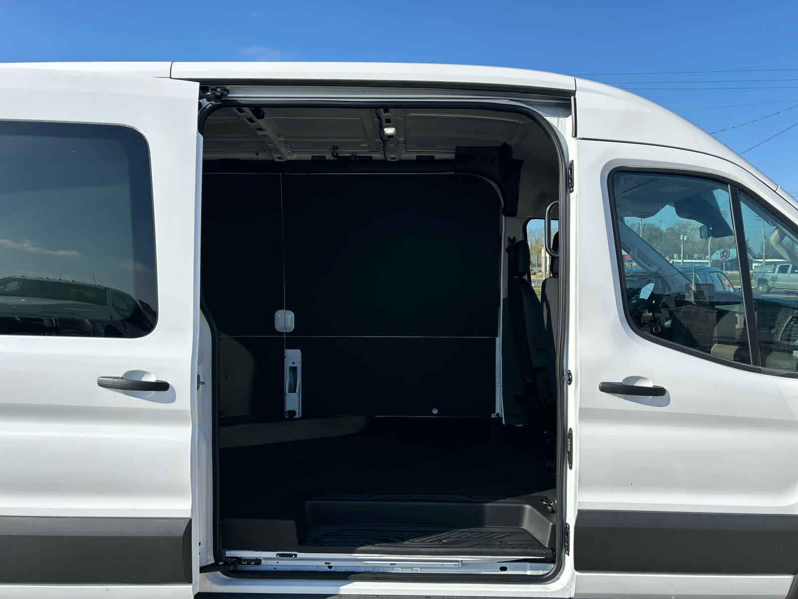 New 2026 Ford Transit 250 - photo 7