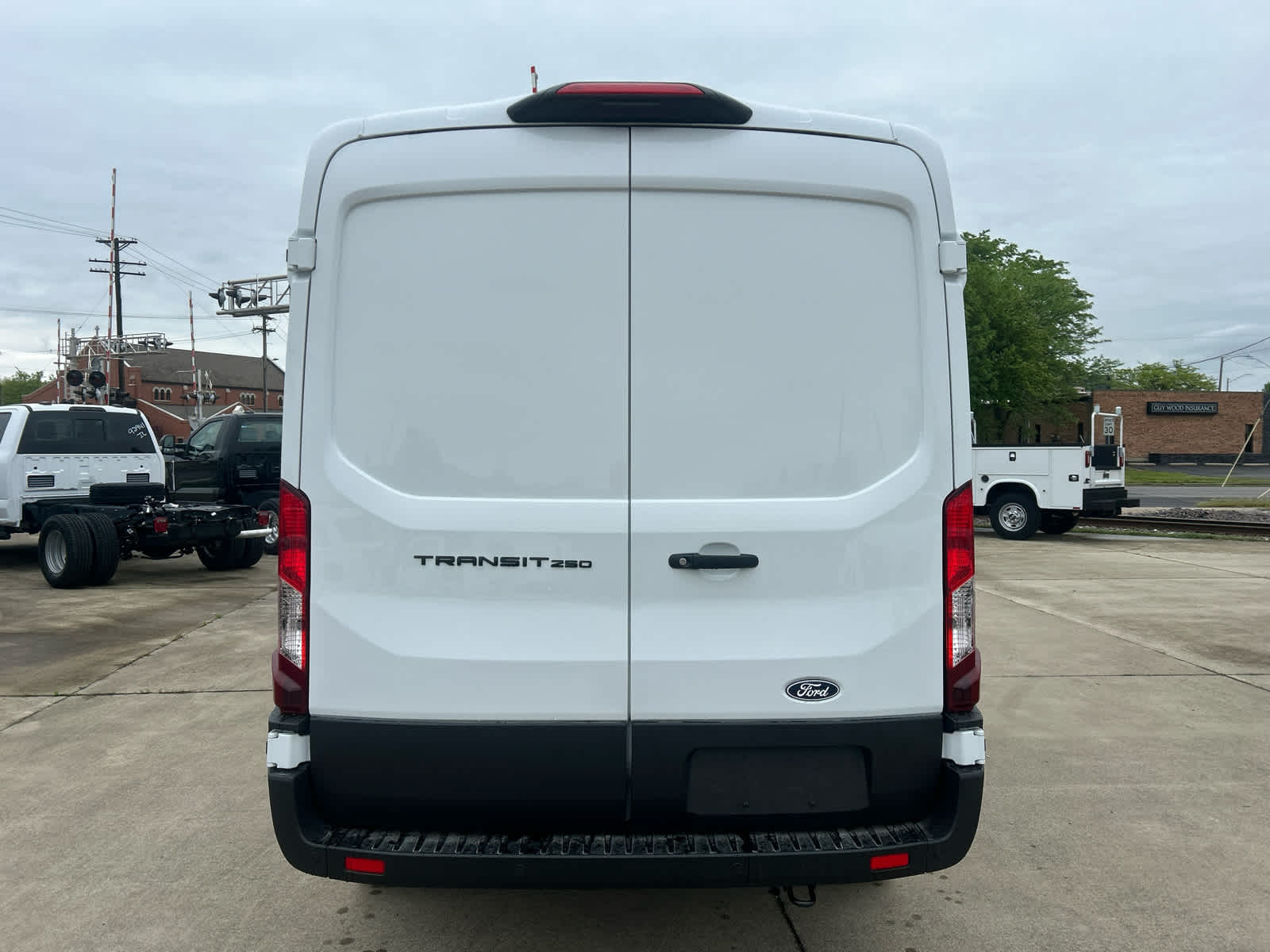 New 2026 Ford Transit 250 - photo 8